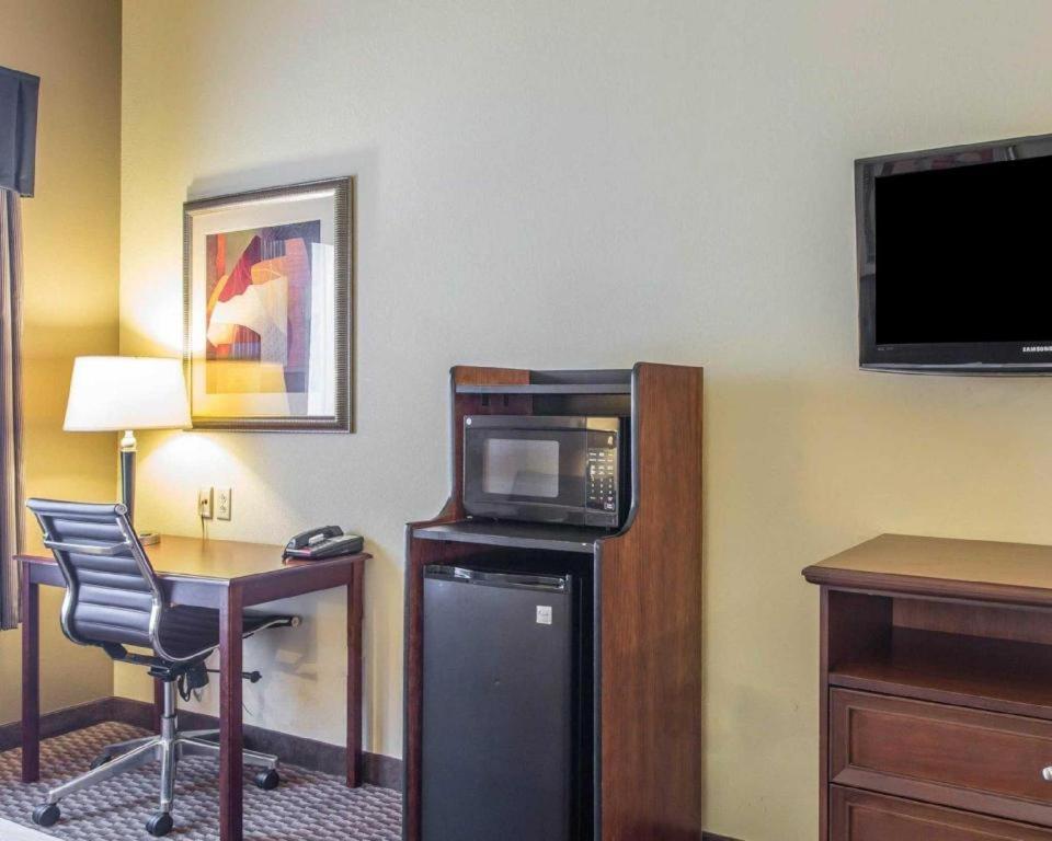 Hotel Comfort &