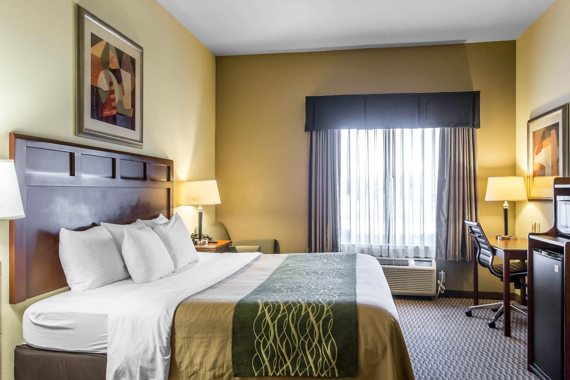 Comfort & 2* Madisonville